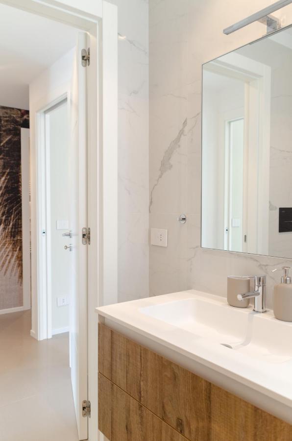 Apulialux Seaview Prestige Apt / Jacuzzi + Parking Polignano a Mare Exterior foto
