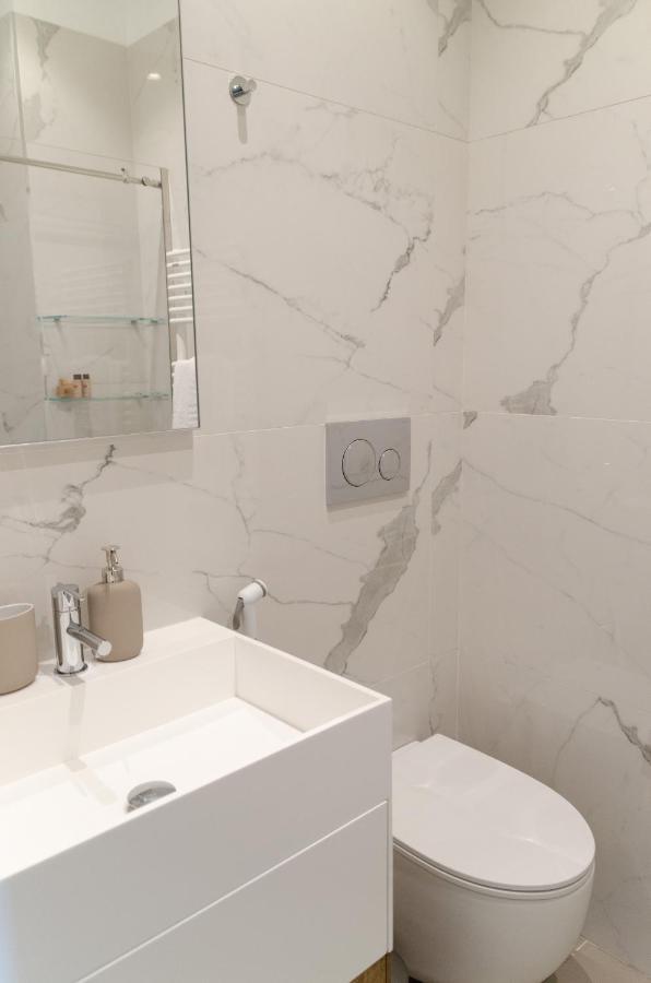Apulialux Seaview Prestige Apt / Jacuzzi + Parking Polignano a Mare Exterior foto